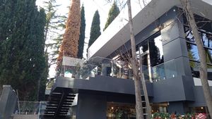 Ограждения из стекла в Алуште